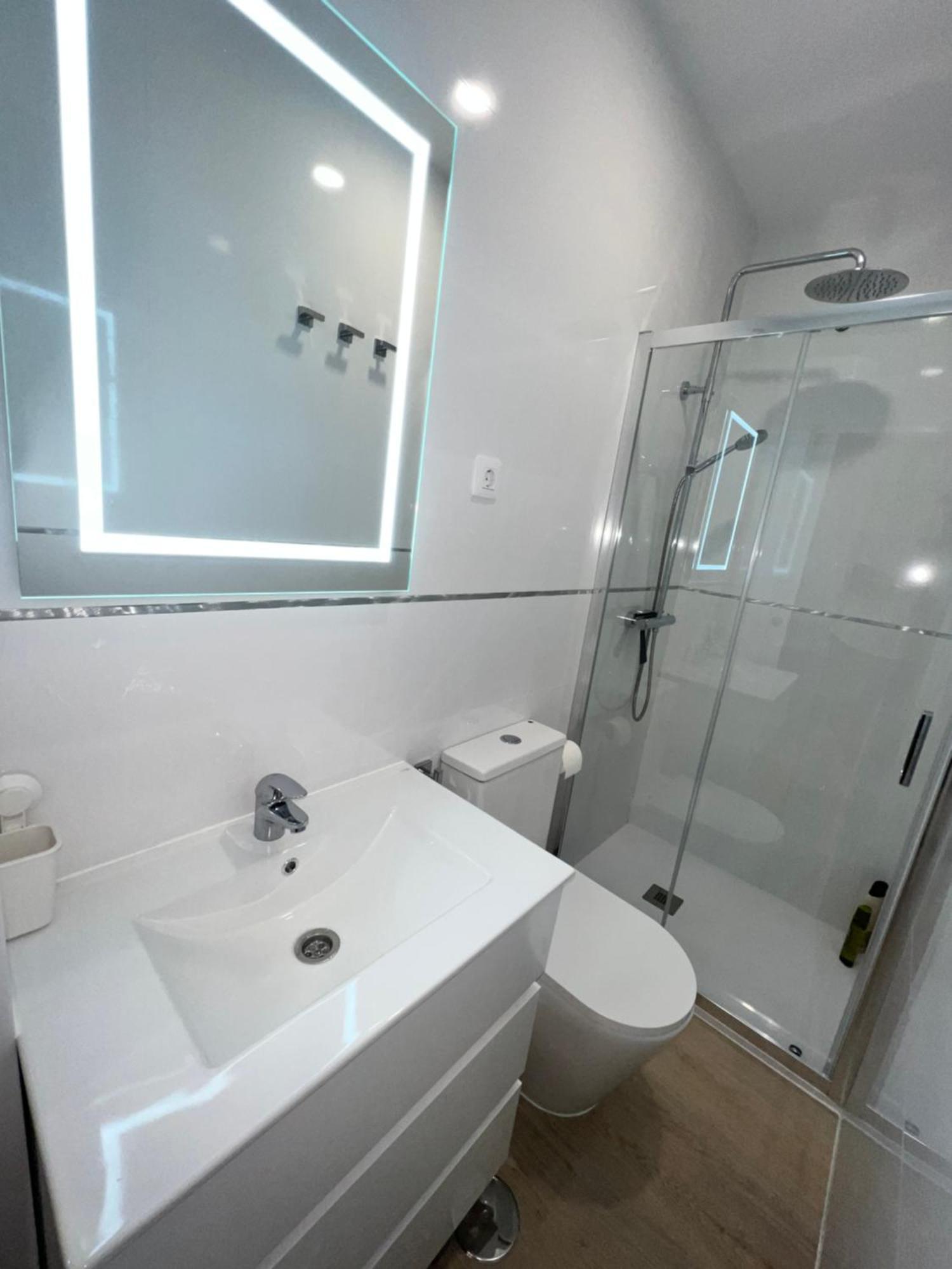 Modern Duplex Next To The Beach! Сasa de vacaciones *